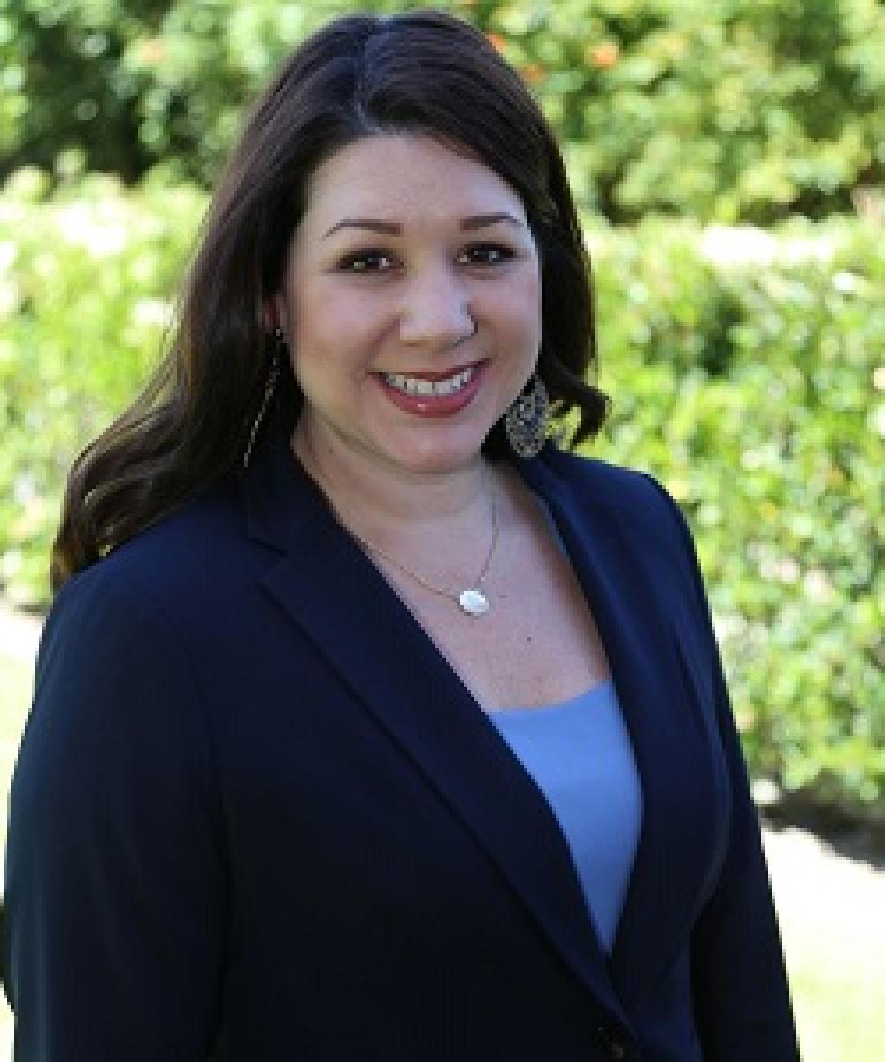 April Martinez headshot